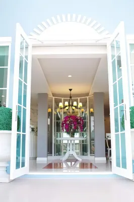 Baanthana Boutique Hotel Hotels in Mueang Surat Thani District