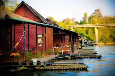 Boutique Raft Resort, River Kwai Hotel in zona Wat Wang Yai