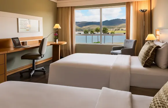 拉戈瓦多斯英格列瑟斯全美酒店