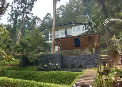 Villa Shambala Puncak Hotels in Megamendung Subdistrict