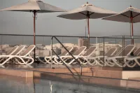 Grands Suites Hotel Residences and Spa - Rooftop Pools
