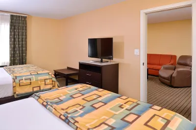 Douglas Inn & Suites Hotels in Cleveland