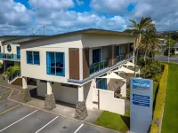 Waves Hotel di Snells Beach