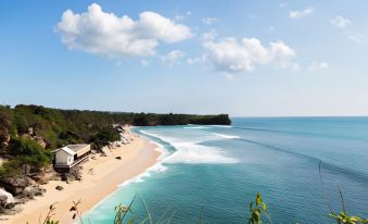 Adinda Balangan Beach Villa