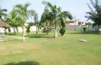 Pekan Hotel Các khách sạn ở Ogbojo