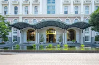 Cozrum Homes - Sonata Residence Hotels in Ho-Chi-Minh-Stadt