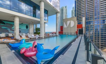 Exquisite Bay View Studio at Miami