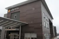La Quinta Inn & Suites by Wyndham Oxford Hotels in Oxford