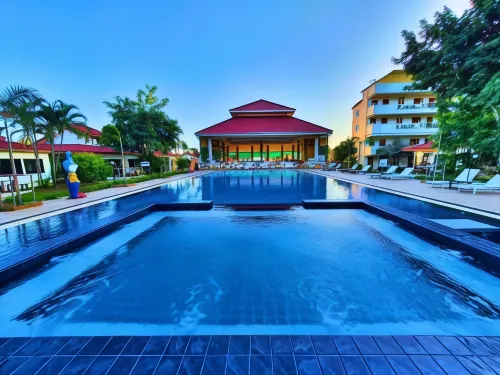 New Travel Beach Hotel & Resort Hotels in Tha Mai District