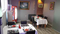 Hostel in Club Các khách sạn ở Sesvete