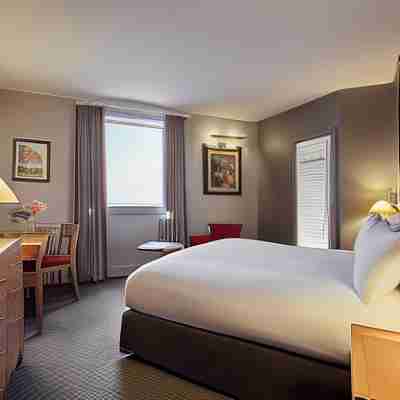 Pullman Paris La Défense Rooms