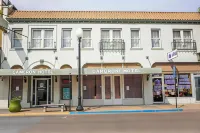 OYO Historic Cameron Hotel Brownsville I-69E Các khách sạn ở Brownsville