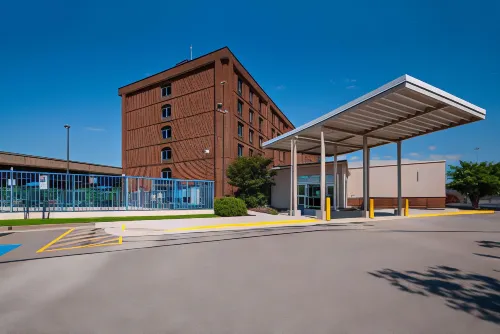 Best Western Springfield - 3-Star
