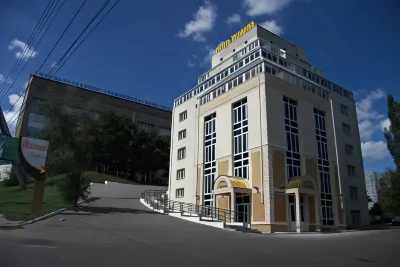 Украина Отели рядом с достопримечательностью «СвязьКомплектВоронеж, ООО»