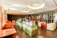 Empress Hotel Makassar City Center by Life Hotels in Ujung Pandang