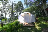 Glamping Taman Love Hotels in Soreang