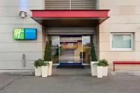 Holiday Inn Express Madrid - Alcorcon Hotels near Centro Comercial Parque Oeste