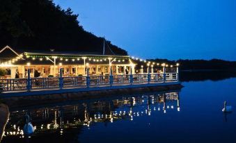 Bokel-Mühle am See