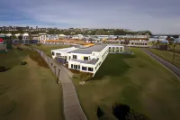 East Pier Hotel