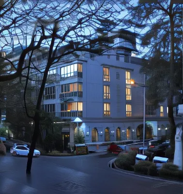 Hotel Diplomat Hotels in Colaba
