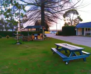 City Park Motel and Apartments Hotels in Lake Albert