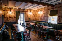 The Black Horse Inn Hotels in Glentworth