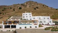Naxos Earth Suites