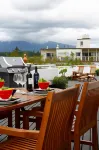 Rosellen Suites at Stanley Park - Bergblick