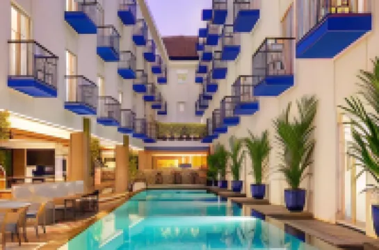Kampi Hotel Legian - Bali  