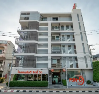 Fun-D City View Hotels near Fairy Plaza