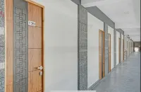 Hotel Santeria Inn, Best Luxurious Hotel AC Rooms in Surat - خدمة نقل من وإلى المطار