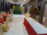 Hotel Royal Rituals Vesu - พร้อมอาหารเช้า