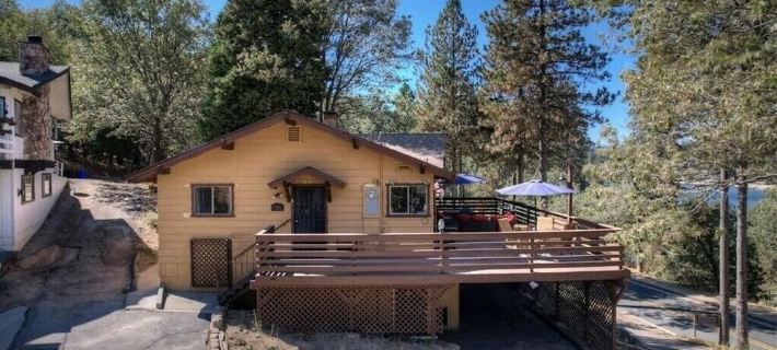 Dogs Are Family Also 240° Lakefront View Spacious Modern Family Retreat Sleeps 8 Hoteles en Crestline