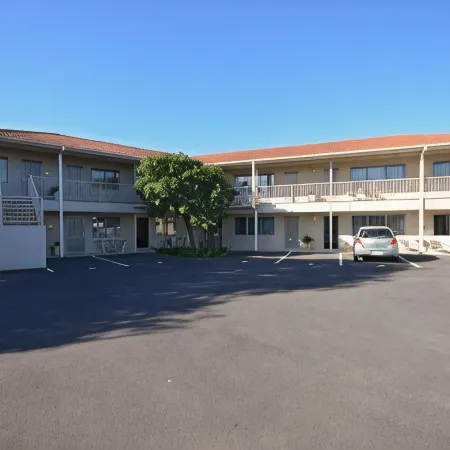 Gateway Motor Inn