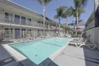 Motel 6 Westminster, CA - North - Beach
