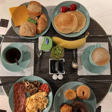 Lisbon City Hollywood Hotel by City Hotels Отели рядом с достопримечательностью «Лиссабонский собор»