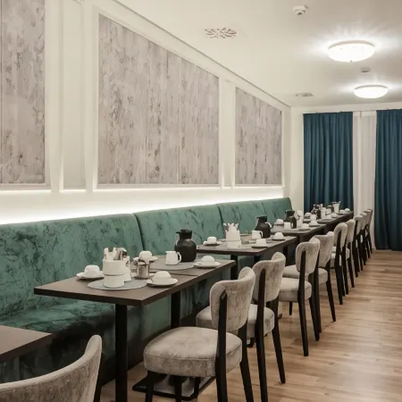 Theater Hotel Salzburg Отели рядом с достопримечательностью «Шлос Хелльбрунн»
