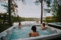 Varjola Holiday Center Hotels in Laukaa