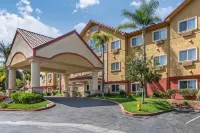 Comfort Suites Near Six Flags Magic Mountain Hôtels à : Stevenson Ranch