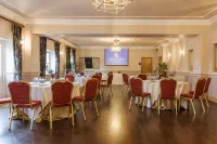 County Arms Birr Hotels in Offaly