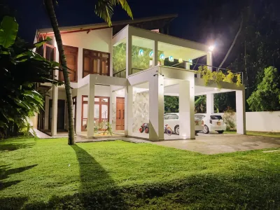 Villa Ema Seenigama Muhudu Viharaya 주변 호텔