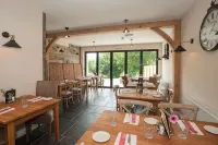 The Hare and Hounds, Levens - breakfast