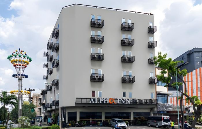 Alpha Inn