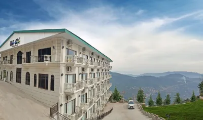 The Vibe by Ambiance Hotel dekat Pakistan Cadet College Muree