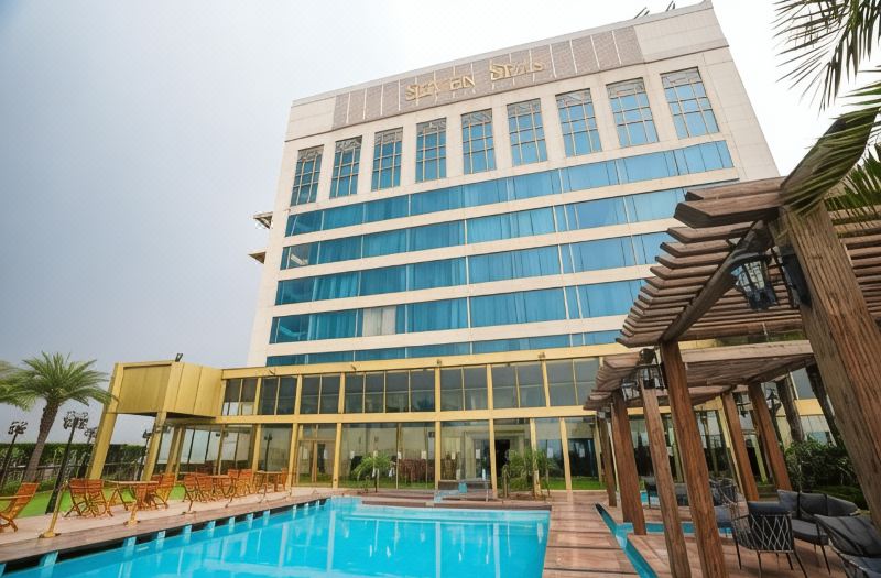 Seven Seas Hotel photo 2