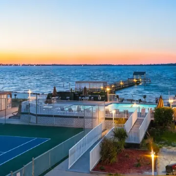 Soundside Holiday Beach Resort Отели в г. Пенсакола Бич