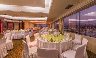 Ramada by Wyndham Hola Culiacan