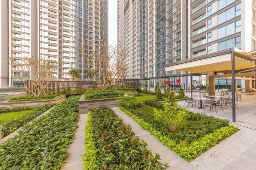 Luxury Apartment in Vinhomes Metropolis