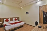 Hotel Aarya - Hot Tub
