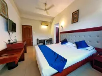 Green Park Residency Hotel dekat Ezhimala Beach